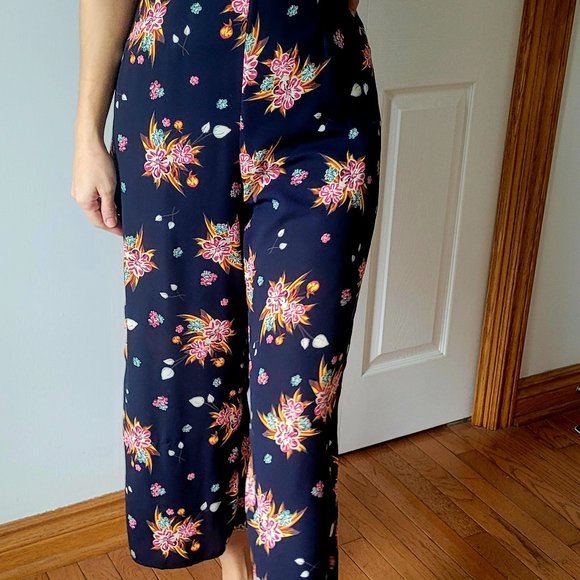 Jumpsuit Size S - Picture 2 of 2